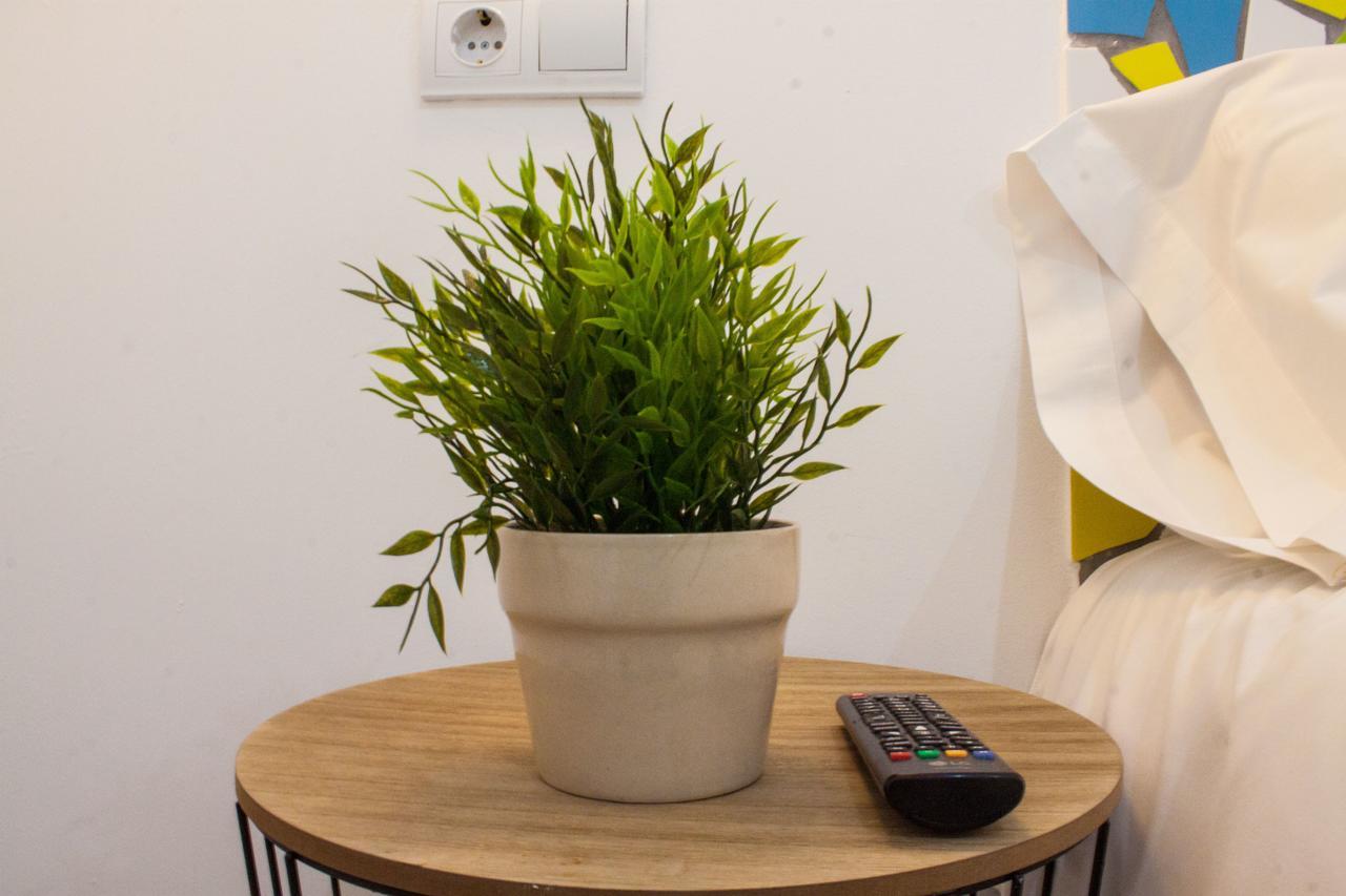 Pil Pil Hostel Madrid Eksteriør billede