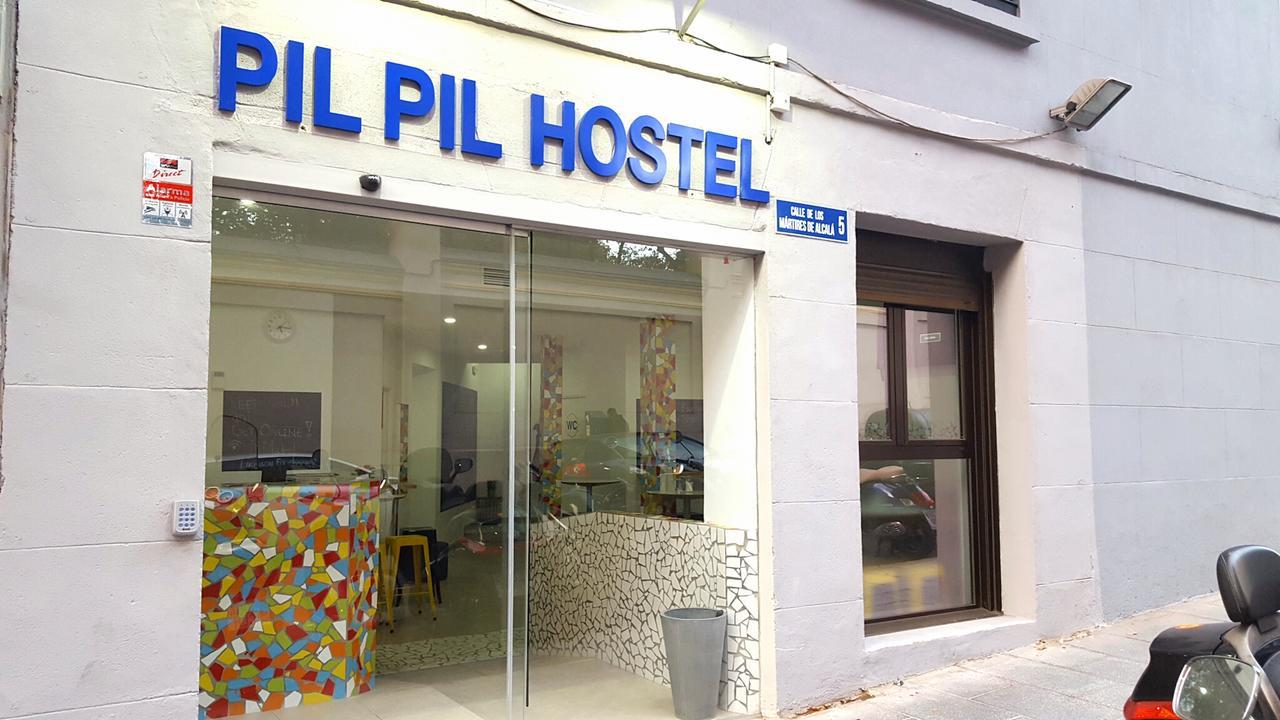 Pil Pil Hostel Madrid Eksteriør billede
