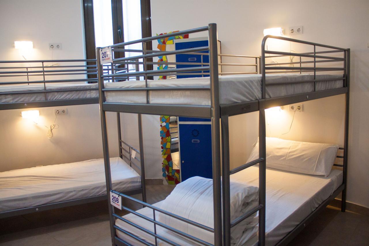 Pil Pil Hostel Madrid Værelse billede