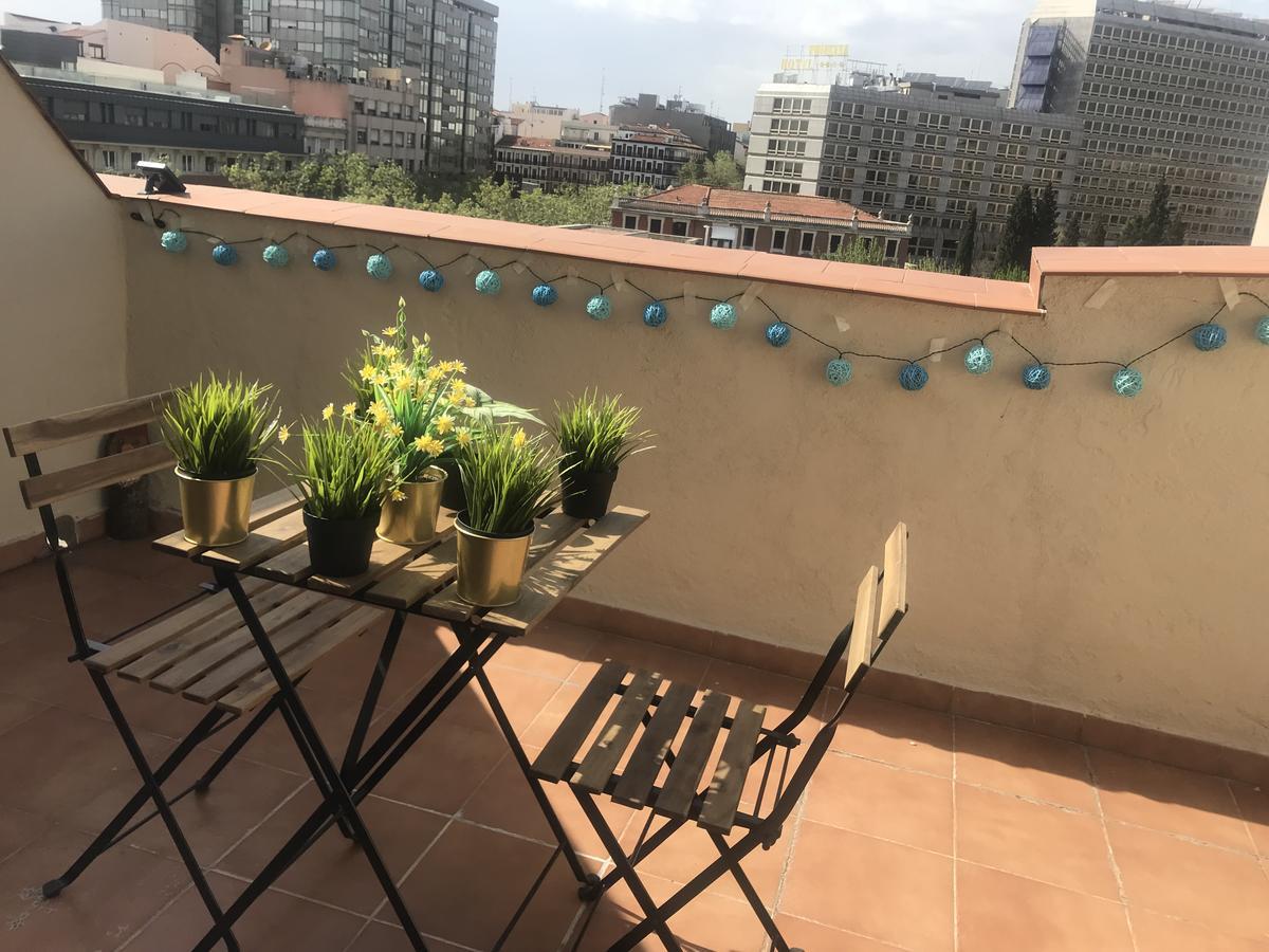 Pil Pil Hostel Madrid Eksteriør billede